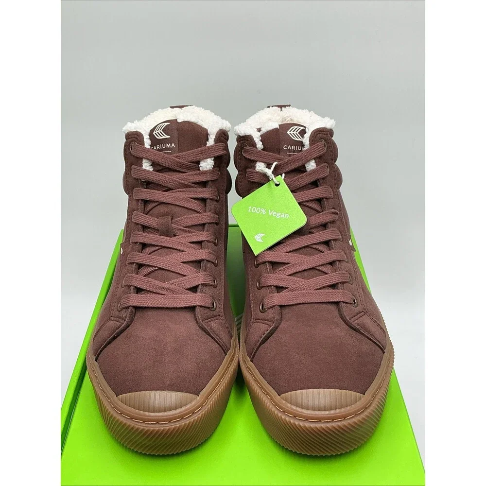 Hoka One One cariuma oca